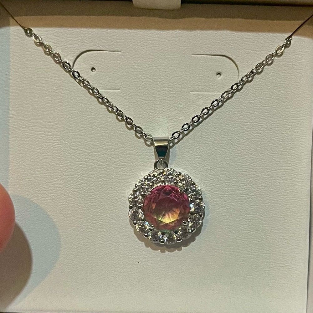 NIB RING BOMB PARTY Ombré Watermelon & White Topaz Necklace - Picture 8 of 12